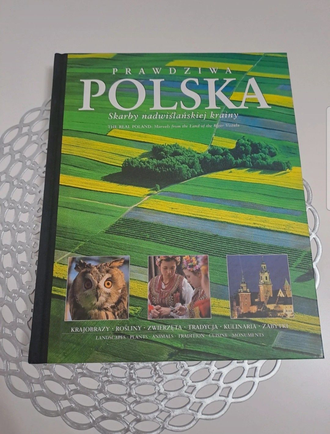 Prawdziwa Polska skarby nadwiślańskiej krainy

Duża książka w twardej