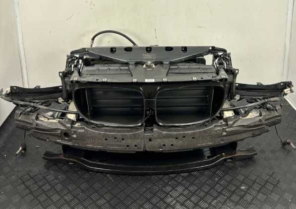 Телевізор BMW для всіх моделей які вказані в описі.