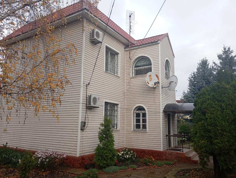 У моря, Ривьера, капитальный 2эт. дом на 10 сотках, зона отдыха