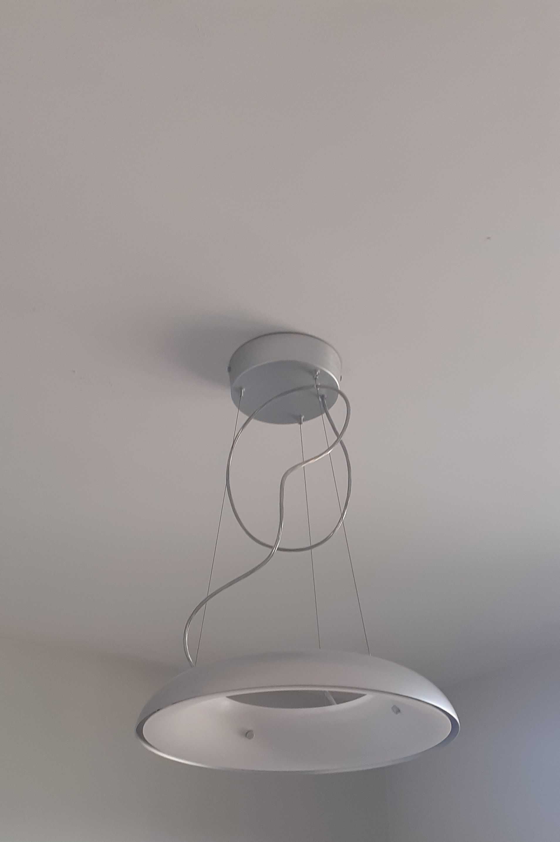 Lampa PHILIPS srebrno-biała z wyposażeniem
