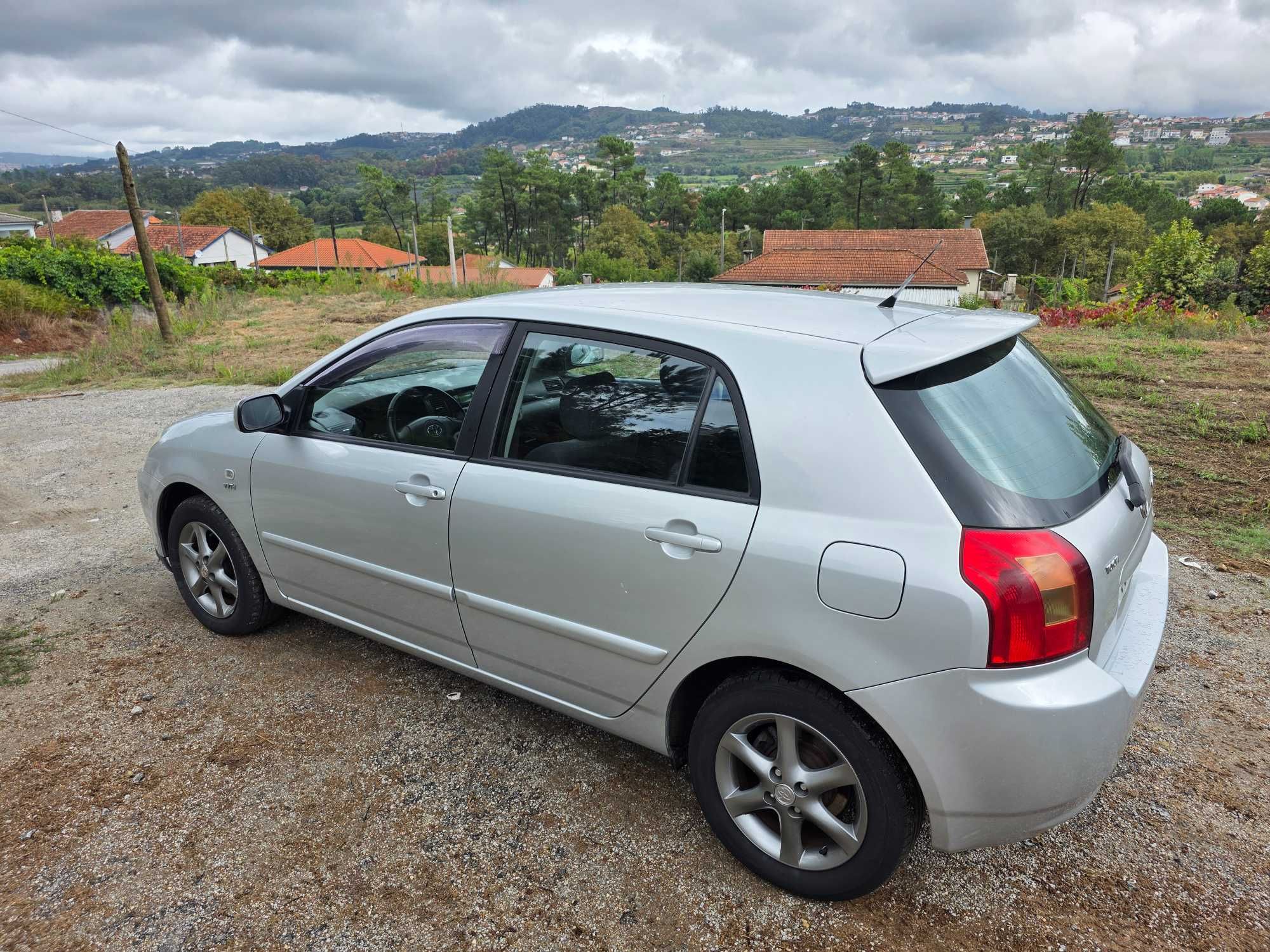 Toyota corolla 1400 ar condicionado ano 2003