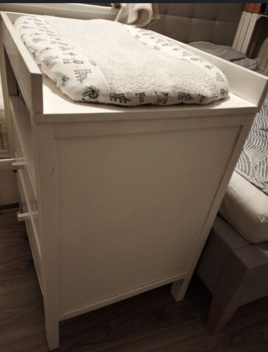 Komoda drewniana do przewijania, przewijak