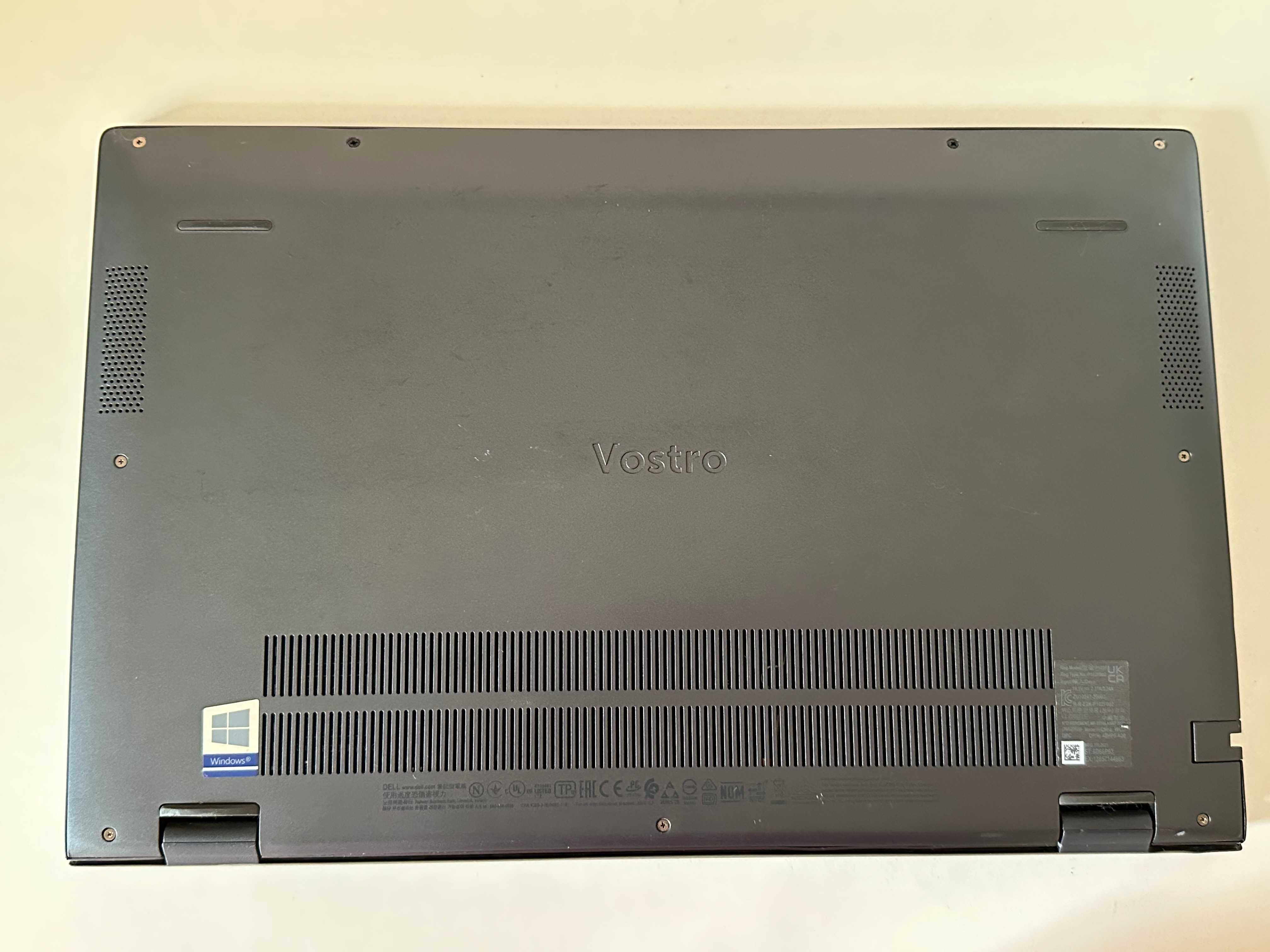 Ноутбук Dell Vostro 15 5502 15'6 i5-1135G7 RAM 16Gb SSD 512GB