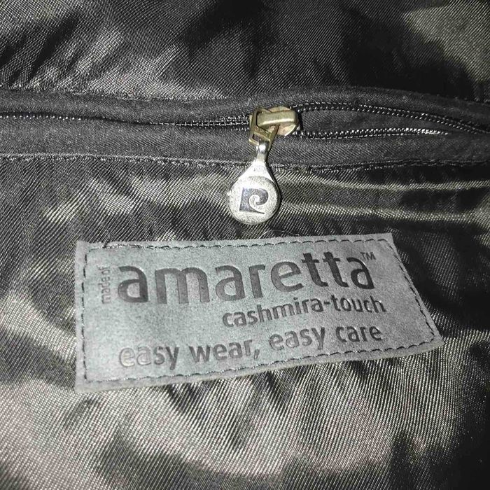 Pierre Сardin трендова чоловіча куртка у відмінному стані , розмір 54