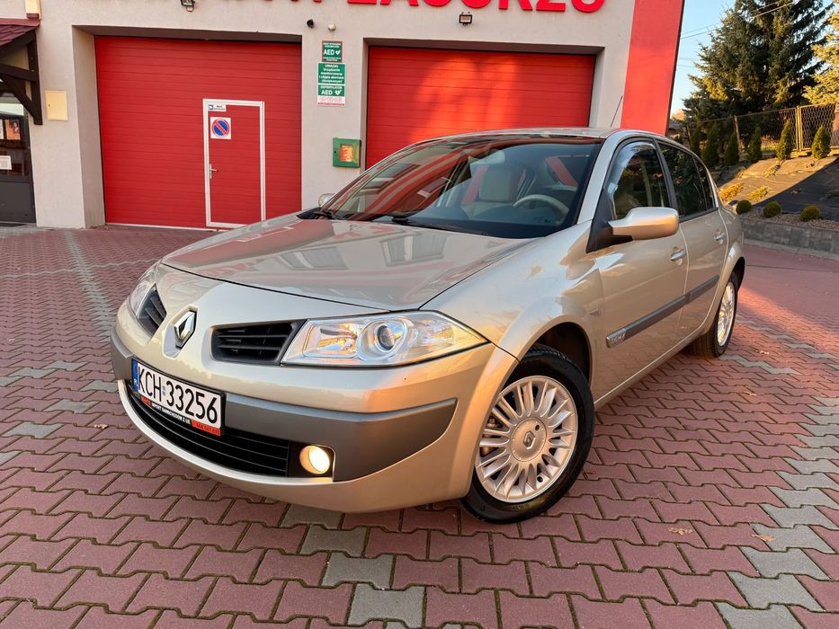 Renault Megane PRIVILEGE~1.6i_112ps~KlimaTronik~PDC~GrzaneFotele~SerwisASO~NowyRozrzą