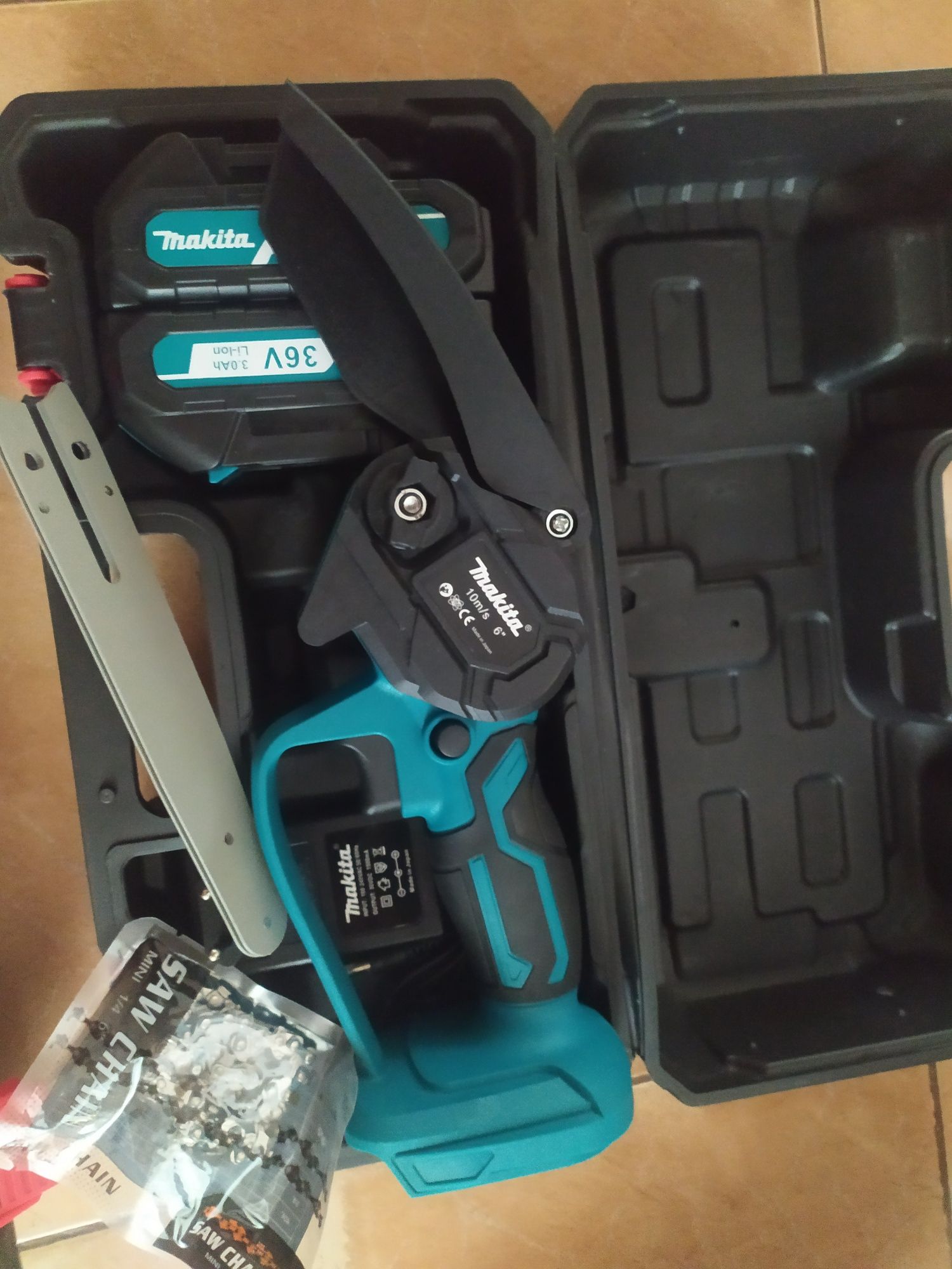 Акумуляторна пила міні Аккумуляторная мини пила Makita DUC156Z 48 дроп