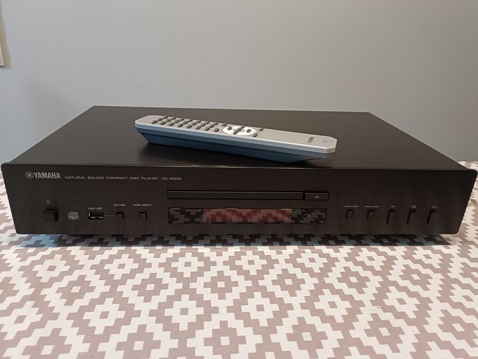 Odtwarzacz CD Yamaha CD-S300