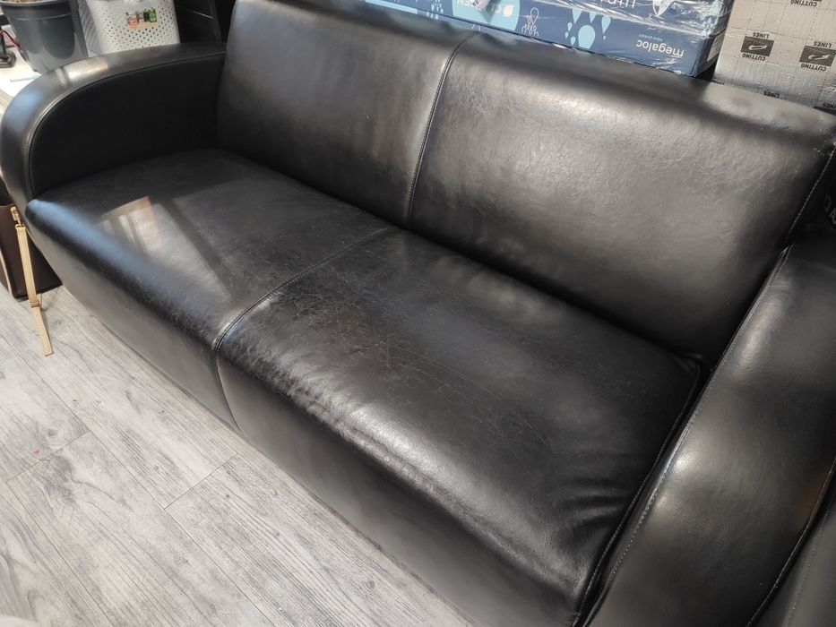 Sofa skórzana czarna bez funkcji spania