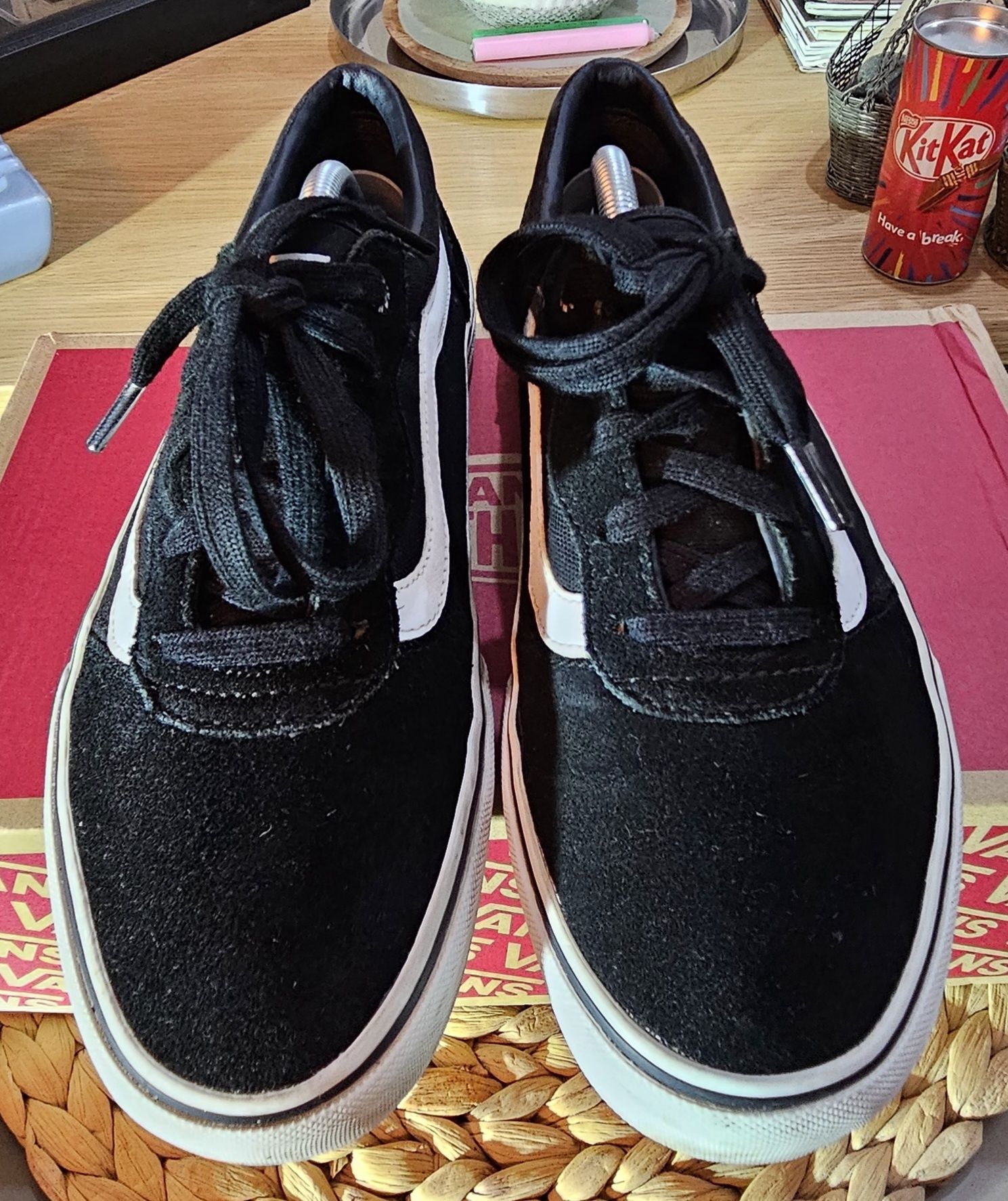 Ténis usados em ótimo estado, VANS BLACK SERIES, 42,5 europeu