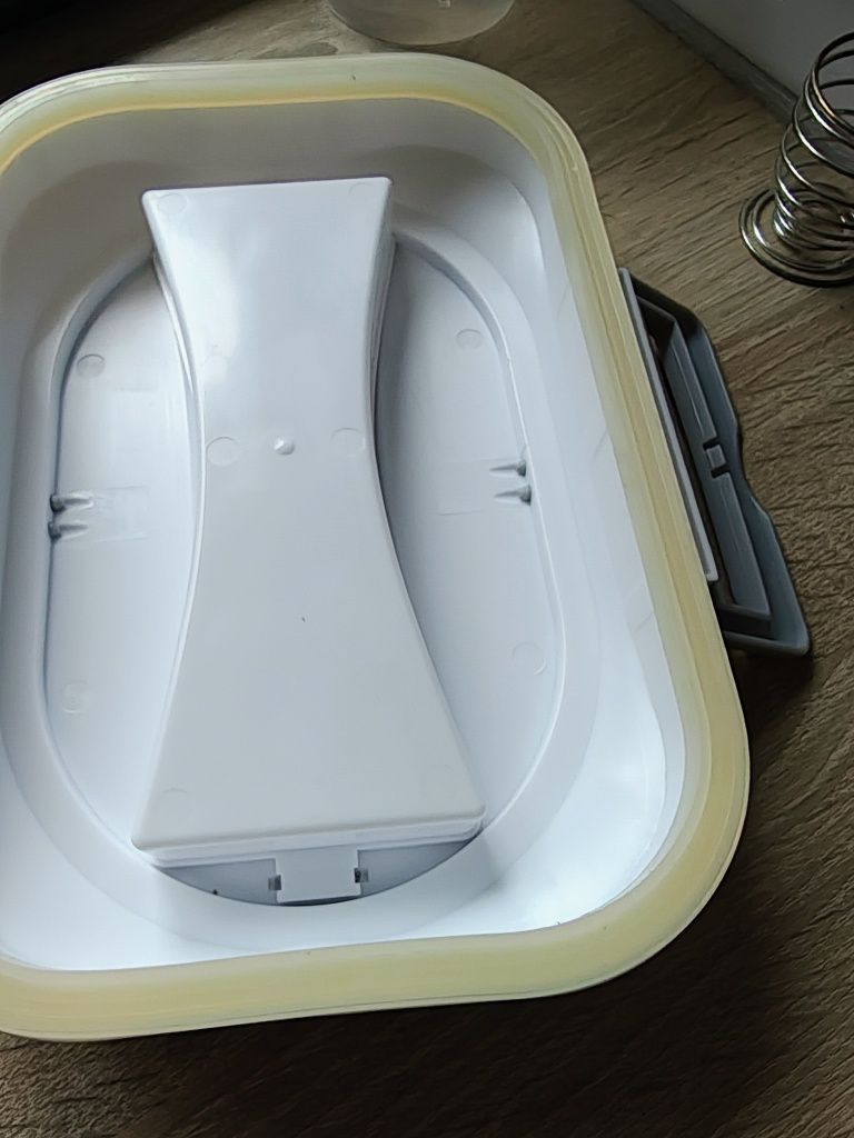 Elektryczny podgrzewacz lunch box Noveen