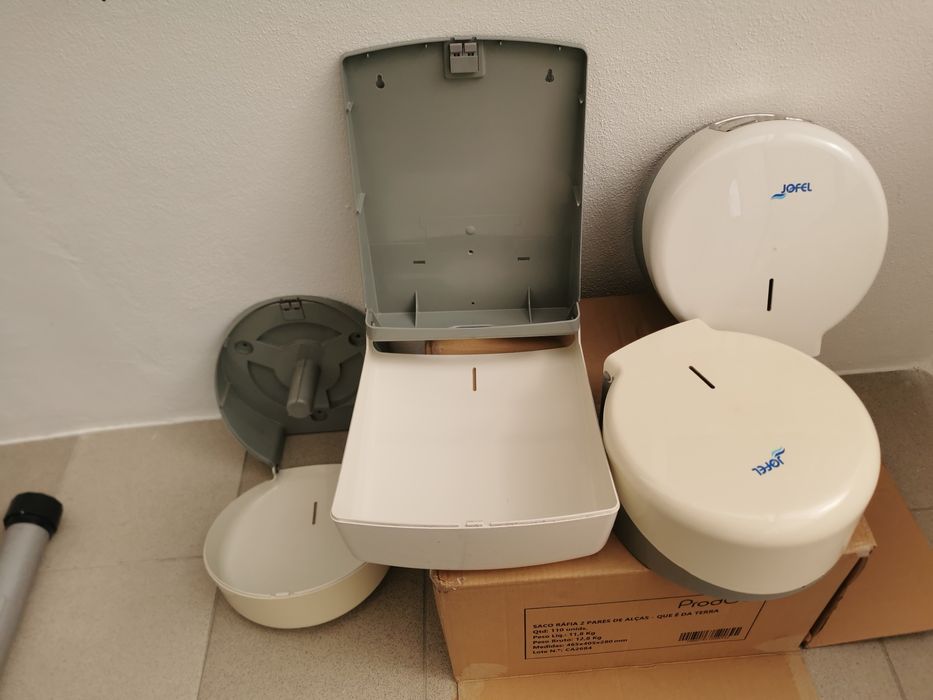 Suporte de rolo de papel higiénico