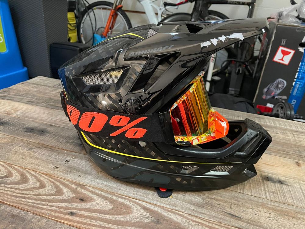KASK downhillowy full face 100% carbon