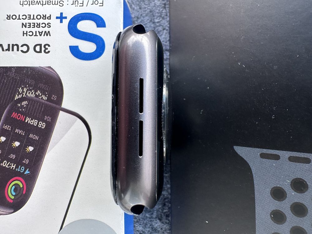 Продам Apple Watch SE Nike