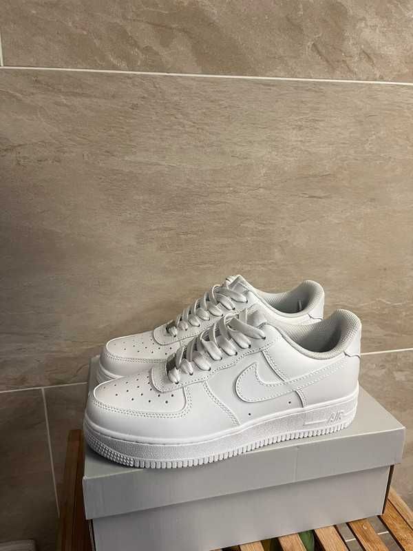 Nike Air Force 1 Low '07
White (Women's)
39