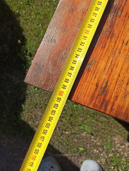 Ławka i stół z drewna