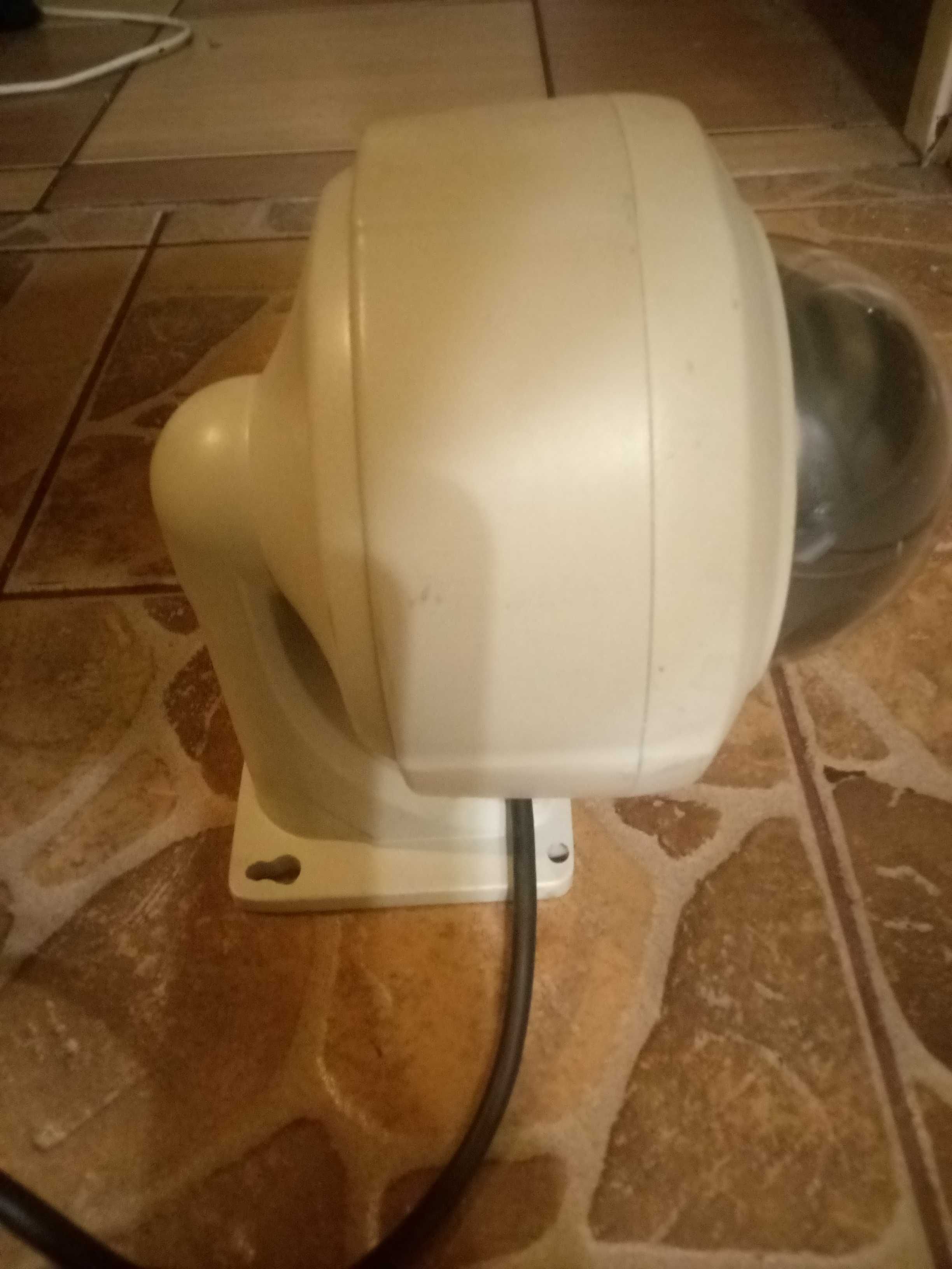 Kamera kopułowa ładny stan wizualny