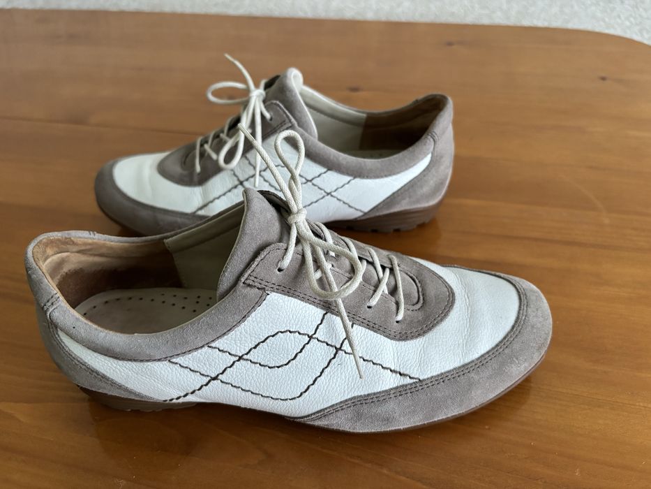 Мокасини, натуральна шкіра