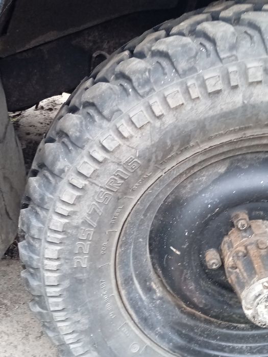 Автомобіль  ARO 244D Легковий універсал-В (джип)