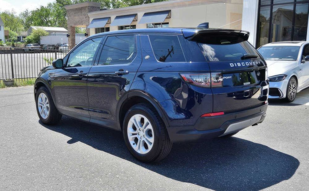 Land Rover Discovery Sport P250 S      2022