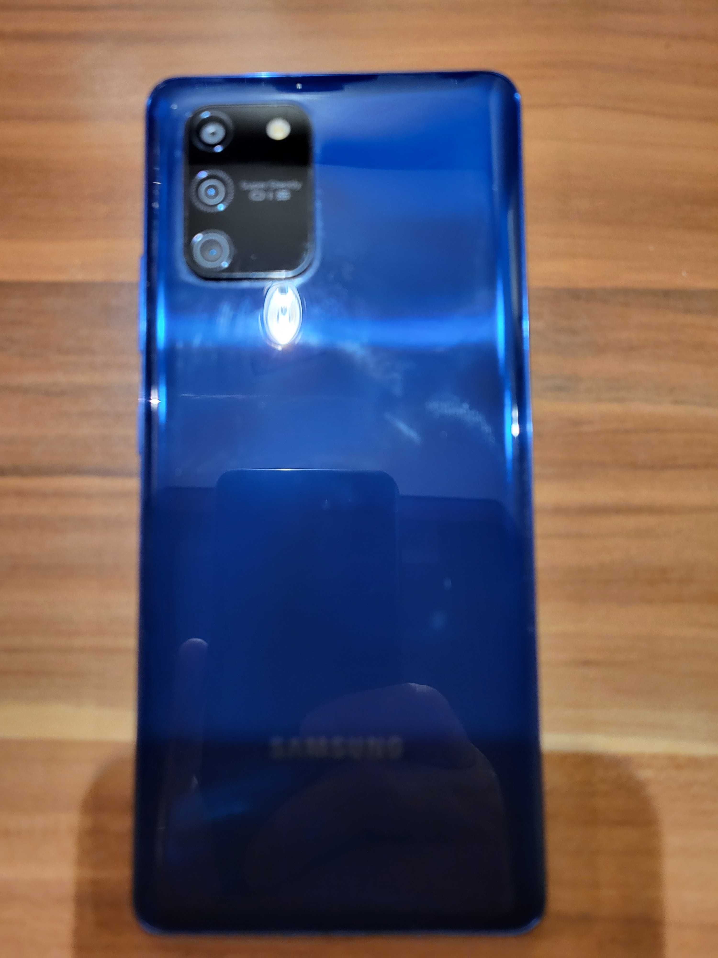 Samsung Galaxy s10 lite niebieski