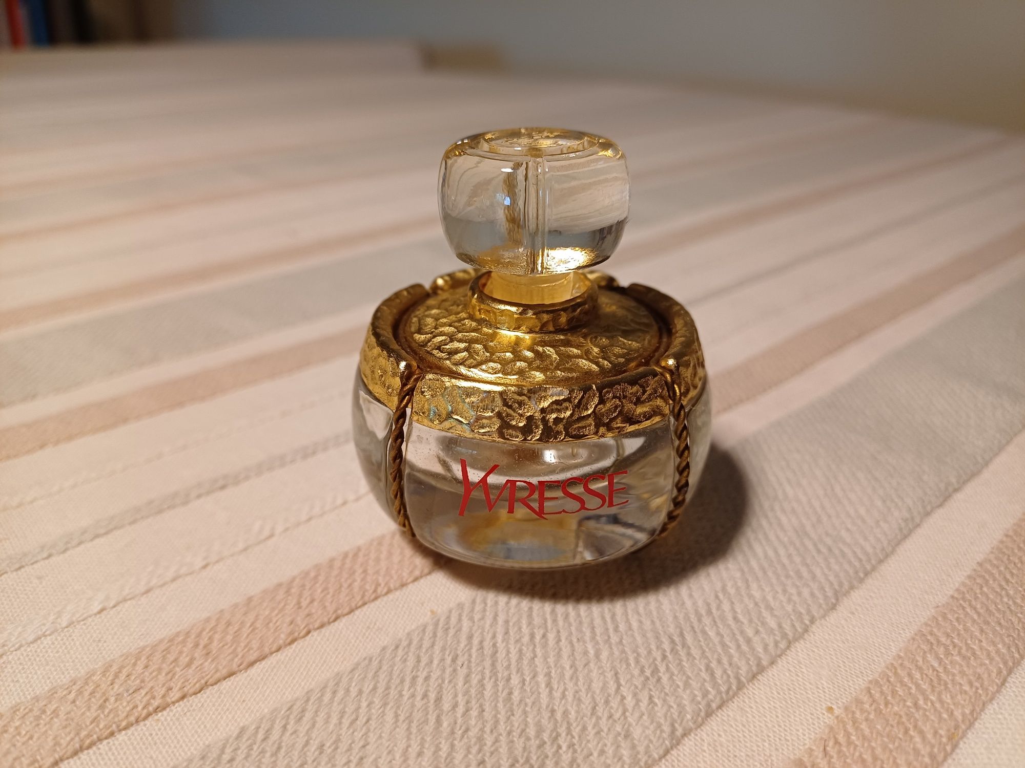 Vários frascos de perfume vazios para colecção + Le Roy Soleil