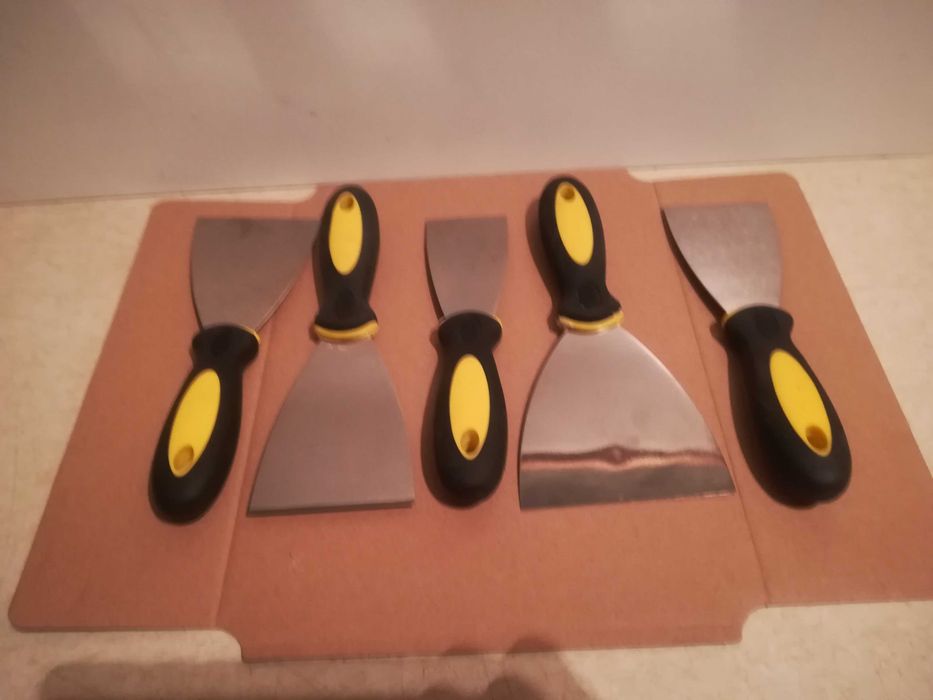 Szpachle   malarskie Topex