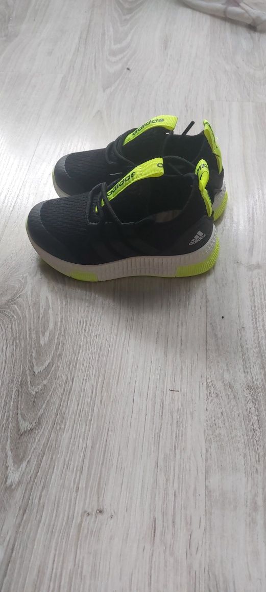 Sprzedam buty nowe