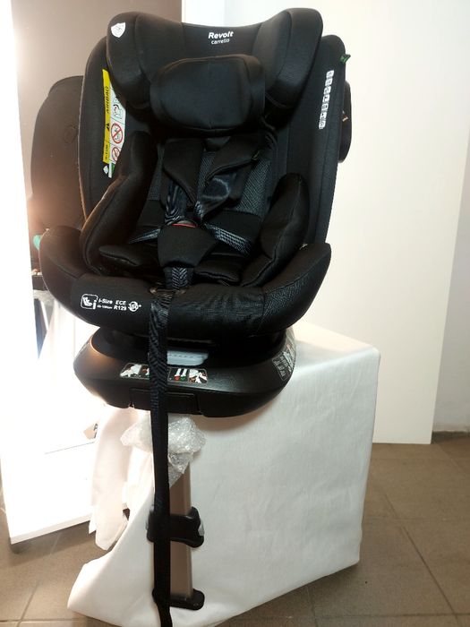 Автокрісло модель 2025 року  CARRELLO REVLON з оновленим Европейським