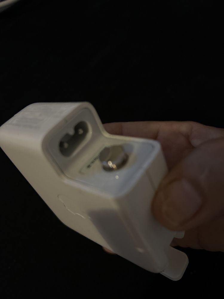 Cabo e adaptadores para notebook Macbook