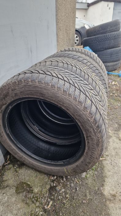 Продам goodyear ultragrip ice 2 205/55 r16