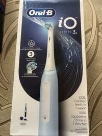 Зубна щітка Oral-B iO series 3s