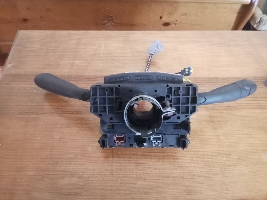 Comutador de luzes citroen Berlingo 2004