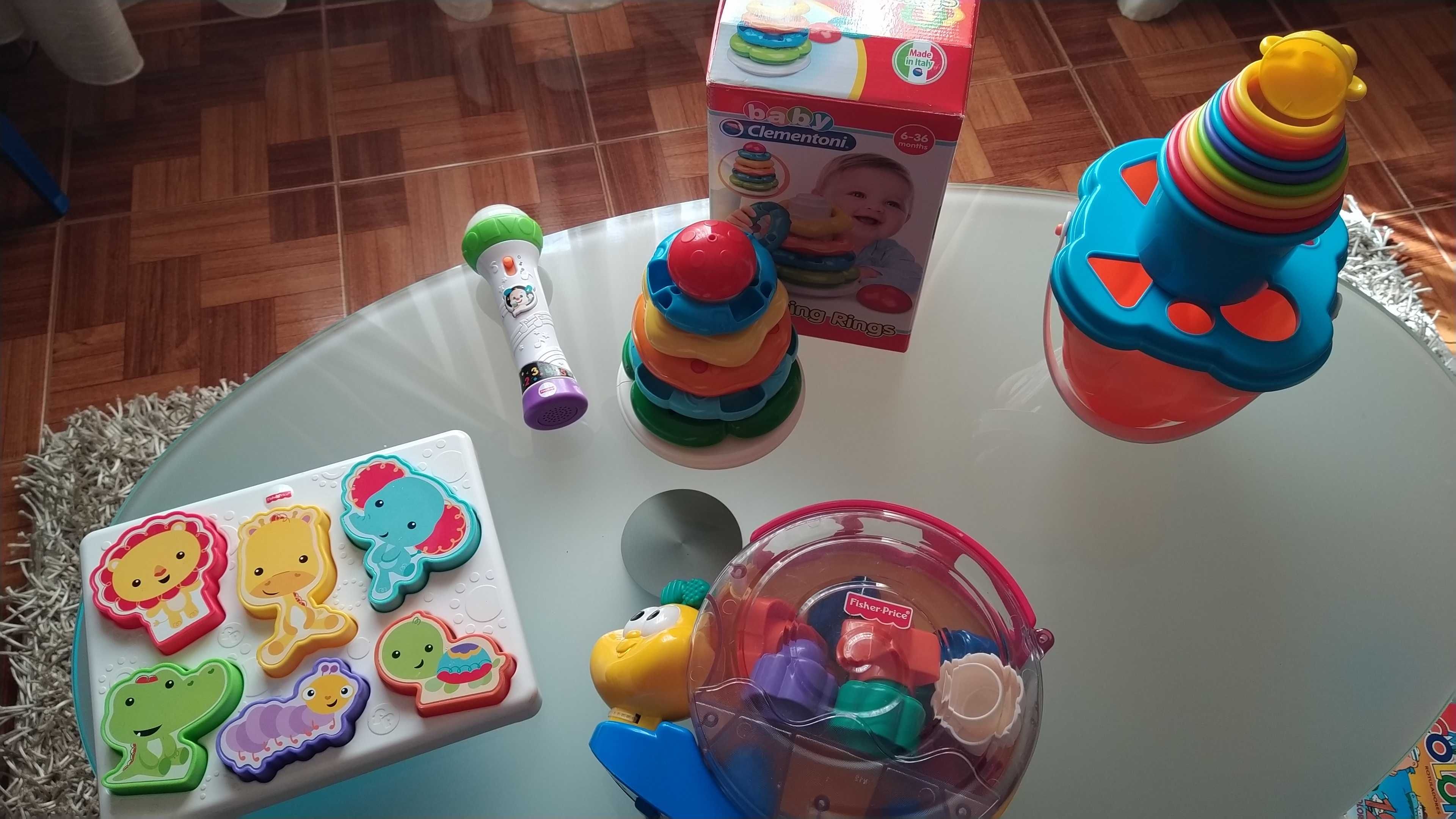 Pack de 5 brinquedos 6/36 meses