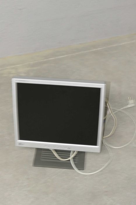 Monitor / Ecran LG