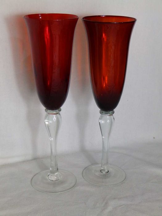 Фужеры цветные .