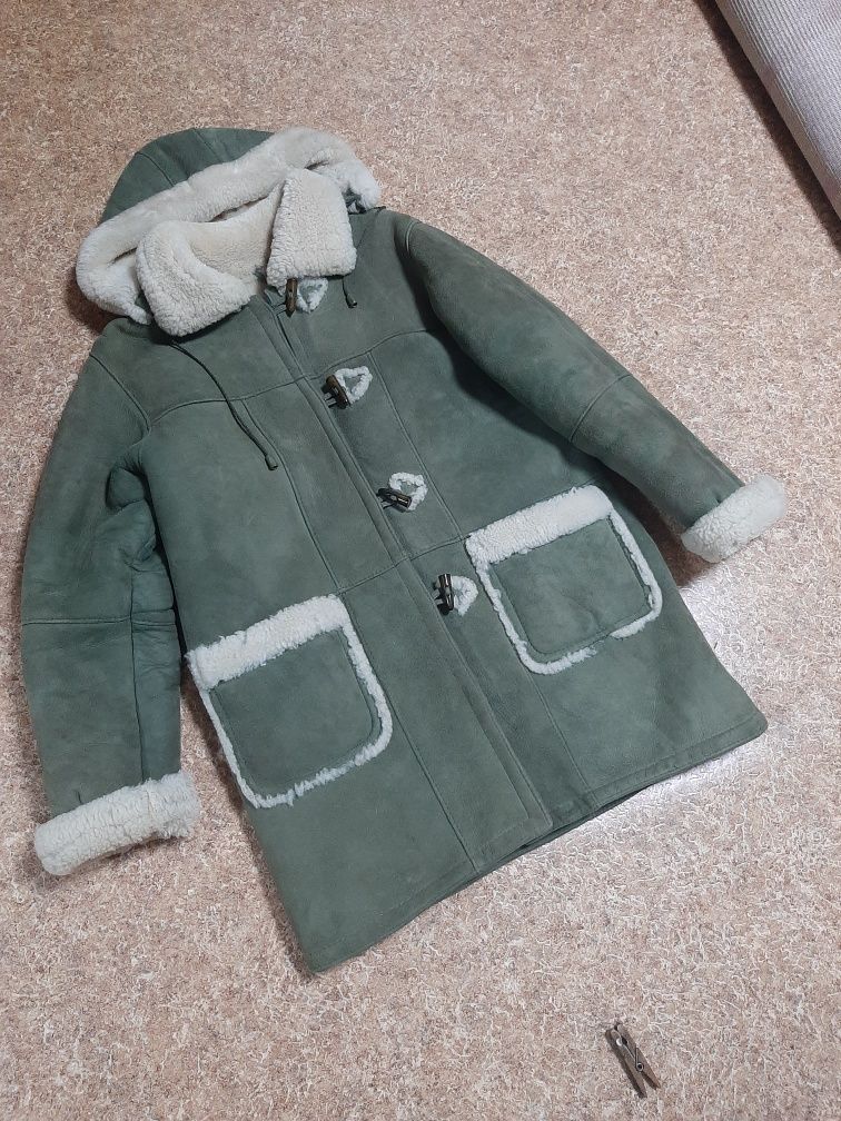 Дубленка женская б/у.