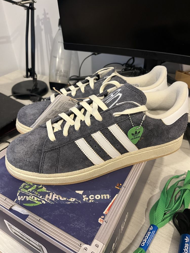 Adidas campus 2 x Korn 44 i 2/3