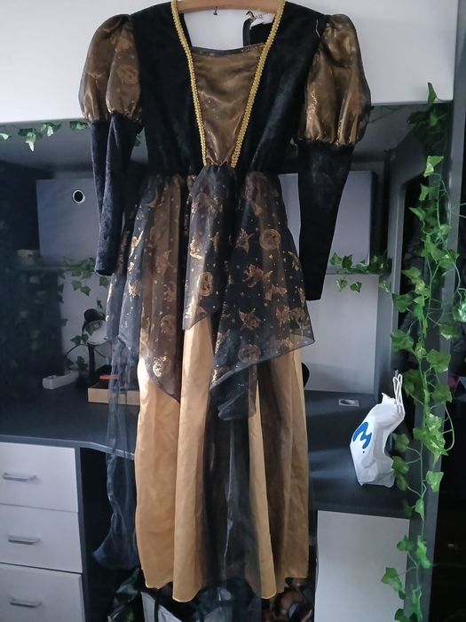 Sukienka pajęczarka haloween 134cm
