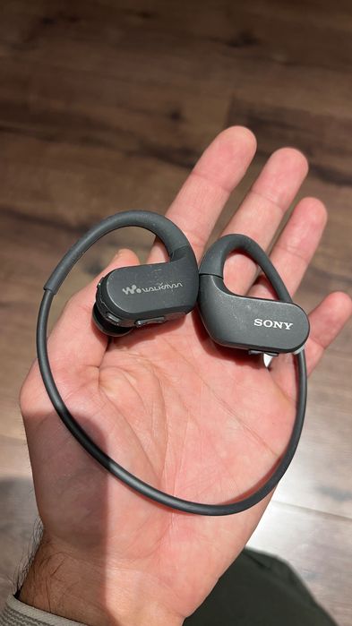 Навушники для спорту та плавання (водостійкі) Sony Walkman