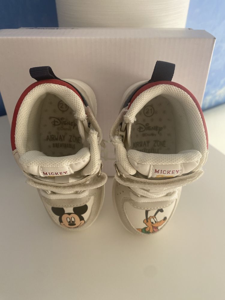 Buty CoolClub Disney sportowe r-r 21