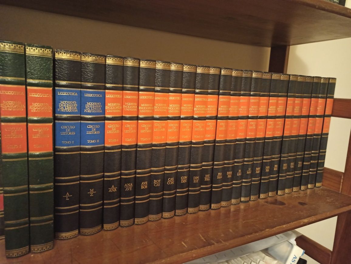 Moderna Enciclopédia Universal, em 25 vols