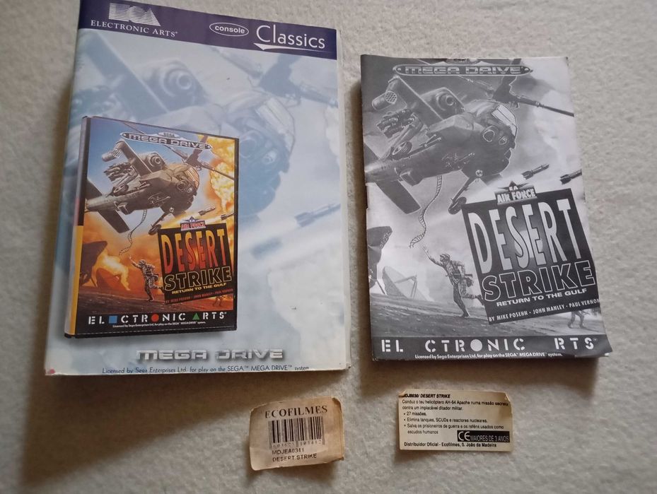 Capa manual e selos Desert Strike
