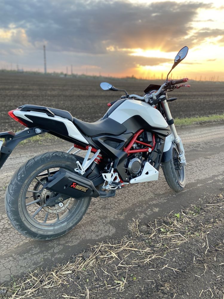 Benelli TNT25 (ABS)
