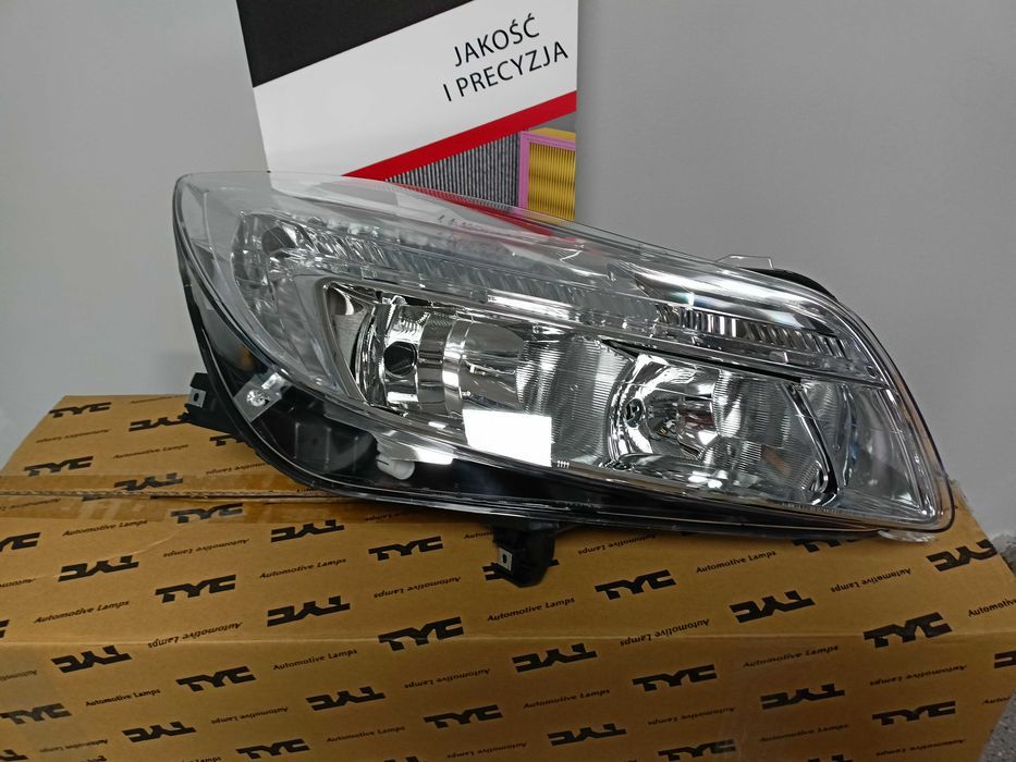 Opel Insignia 08-13 Lampa/Reflektor przód prawy. H7/H1