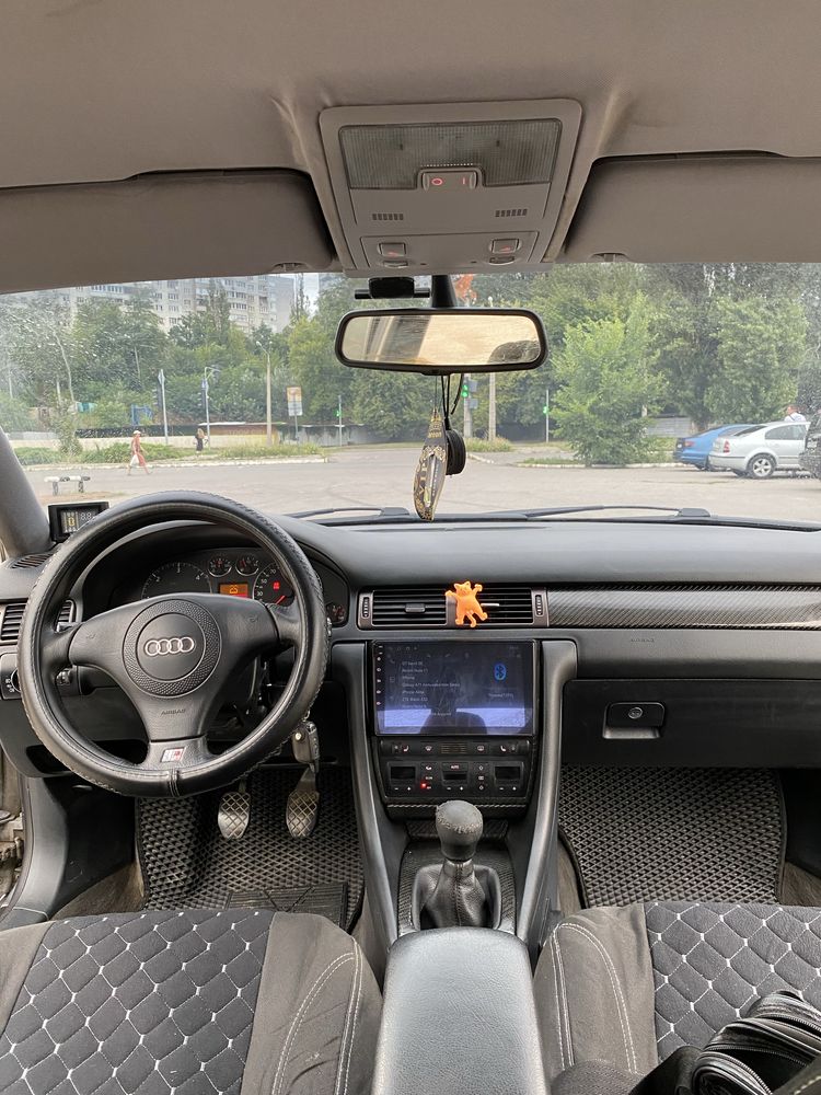 Audi a6 c5 2.5 tdi 2000год