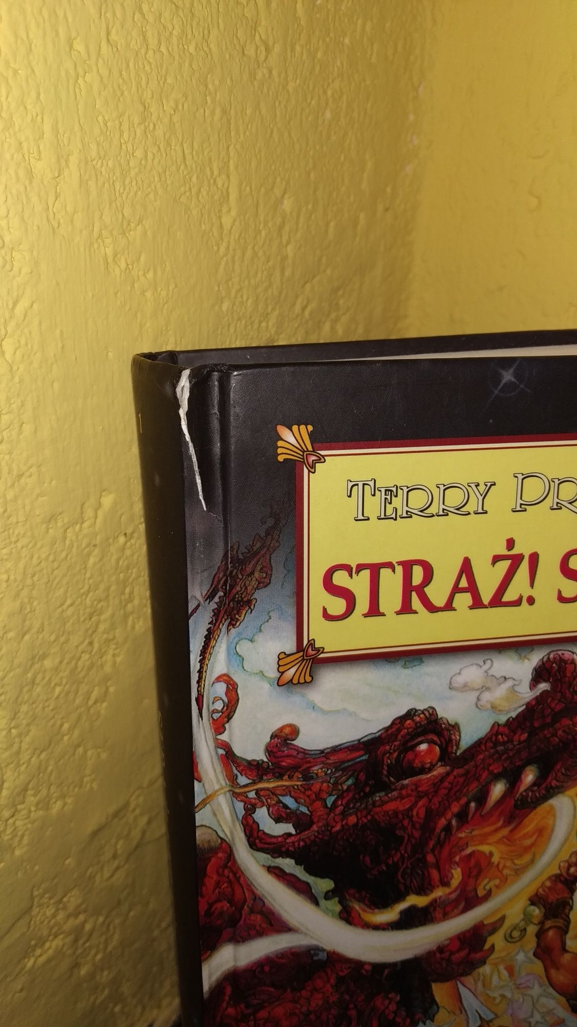 Terry Pratchett - Straż! Straż! Kolekcja Świat Dysku tom I twarda opra