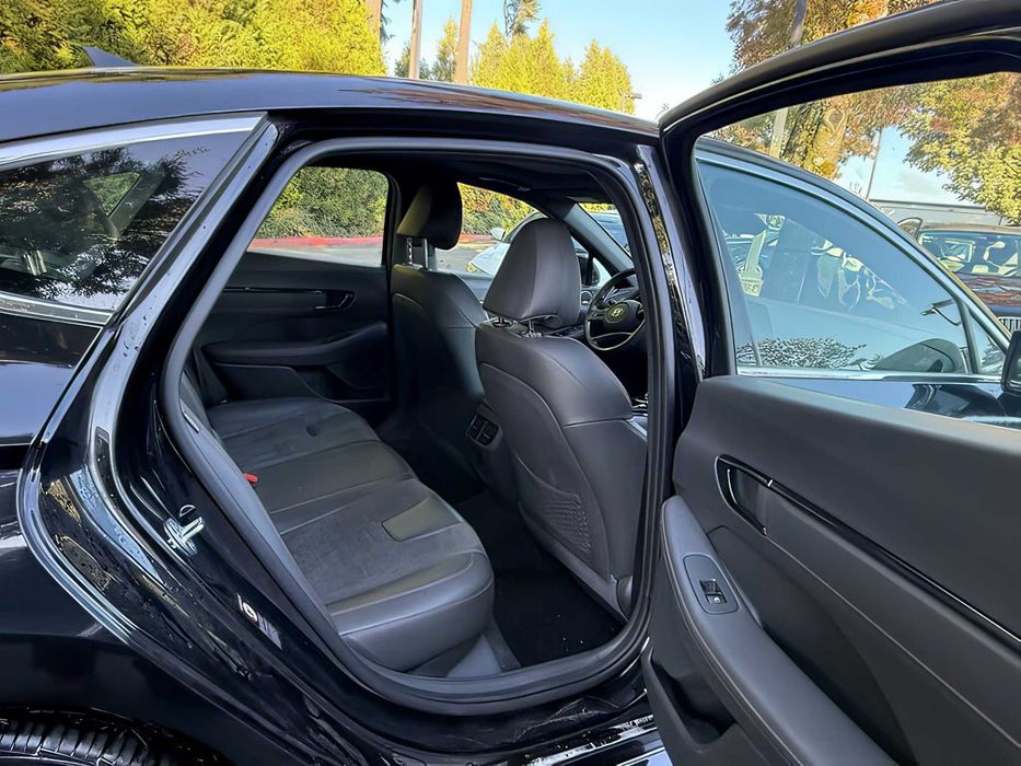 Hyundai Sonata      2021