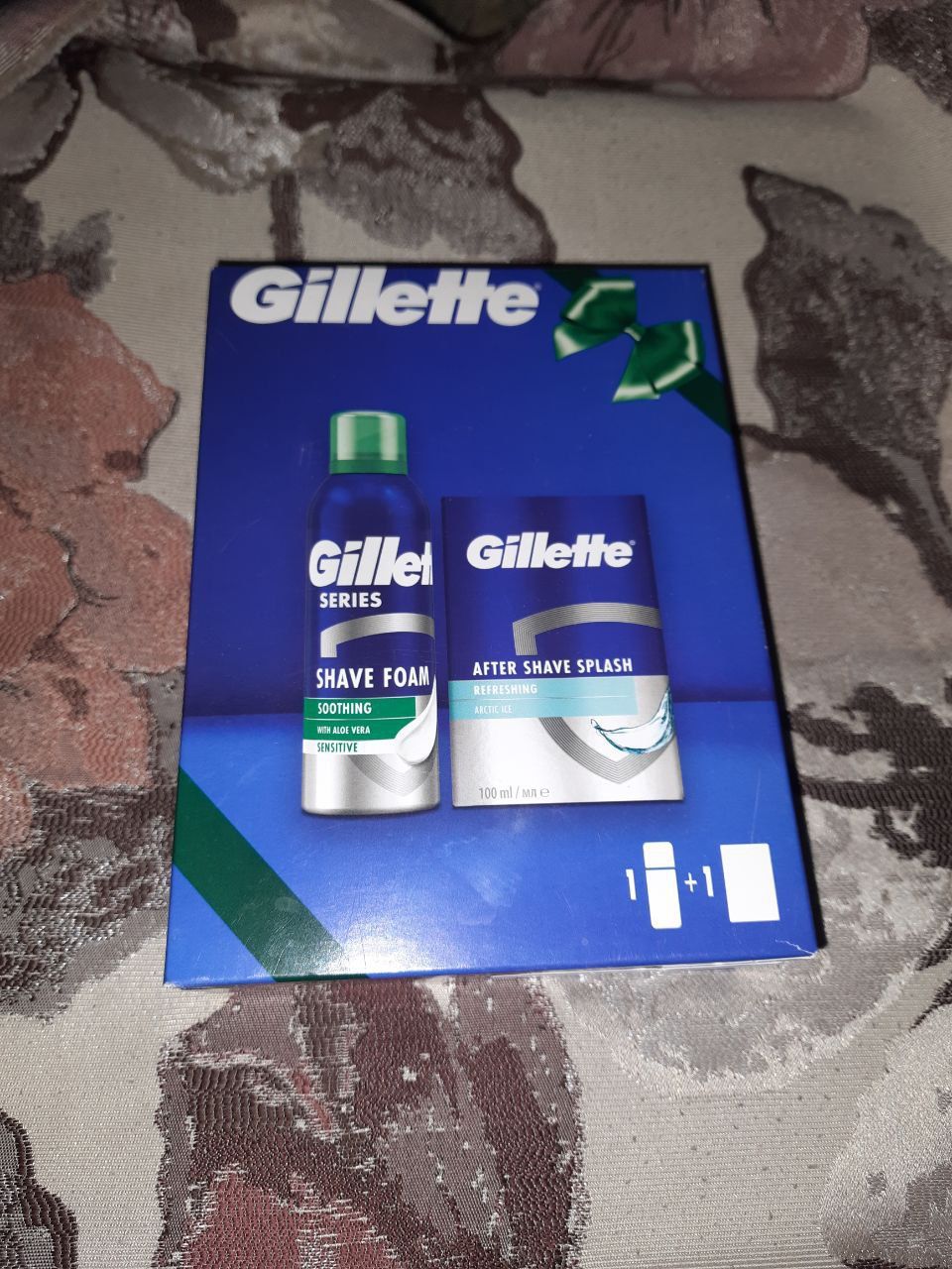 Подарункові набори Gillette Mach3