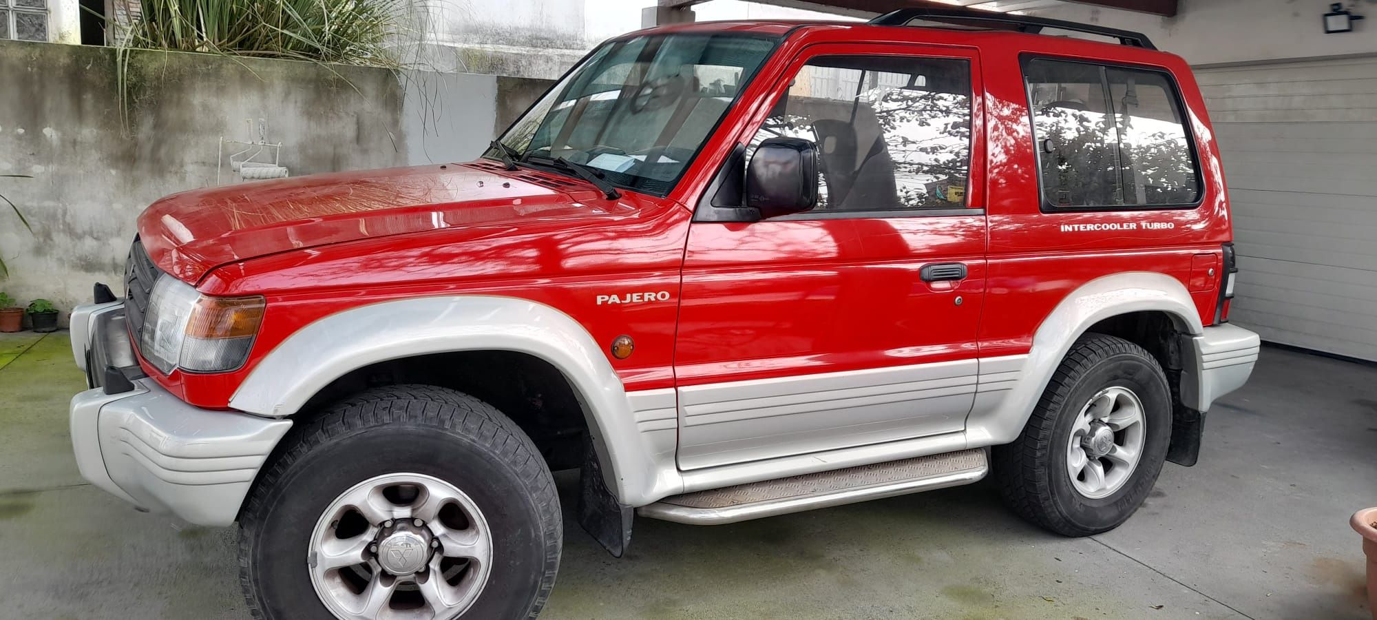 Mitsubishi pajero 2.5 GLS turbo