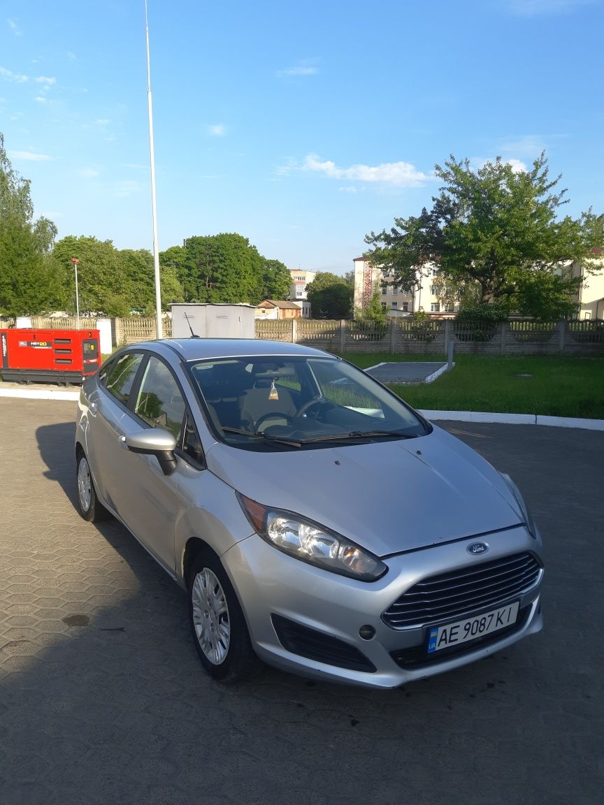 Ford fiesta 1.6 avtomat